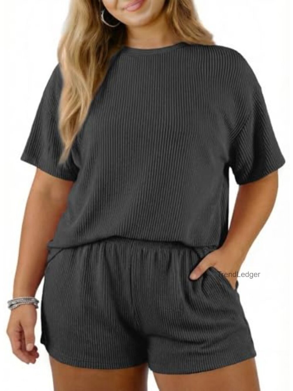 Women's Plus Size 2 Piece Lounge Set Short Sleeve Top & High Waist Shorts